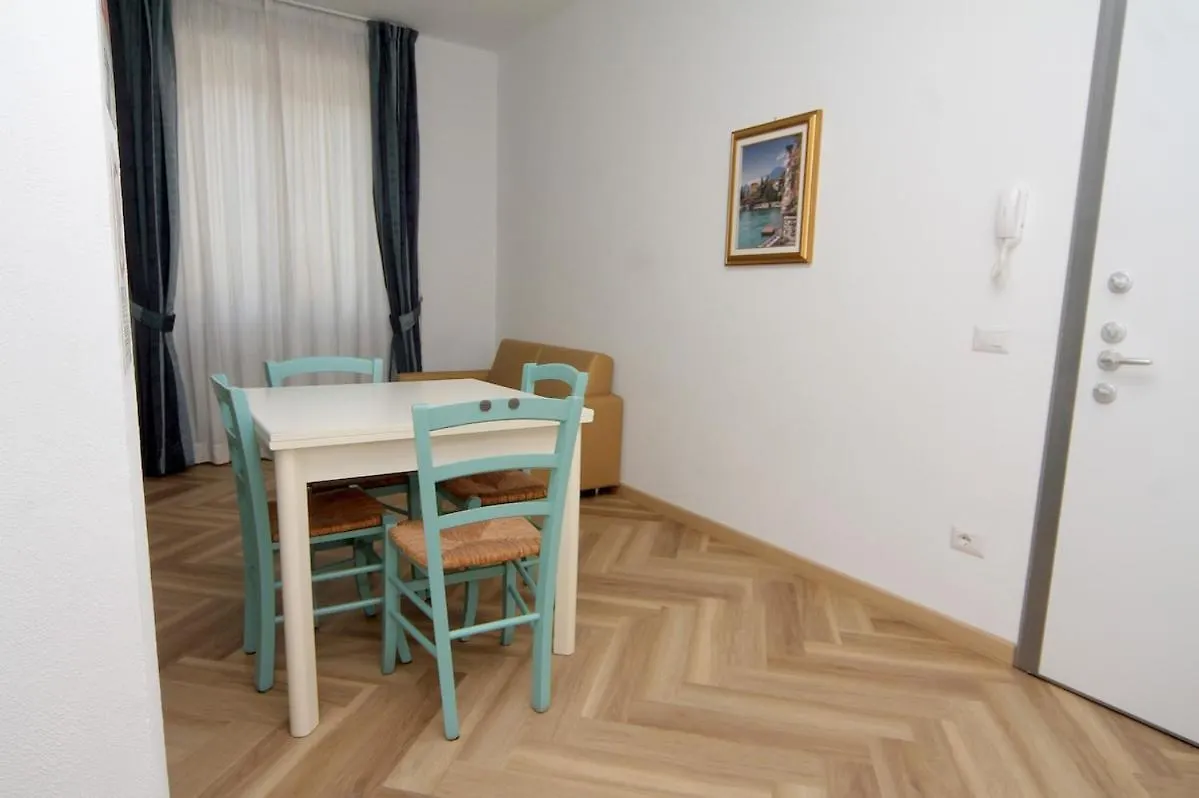 דירות Colico Centro Living