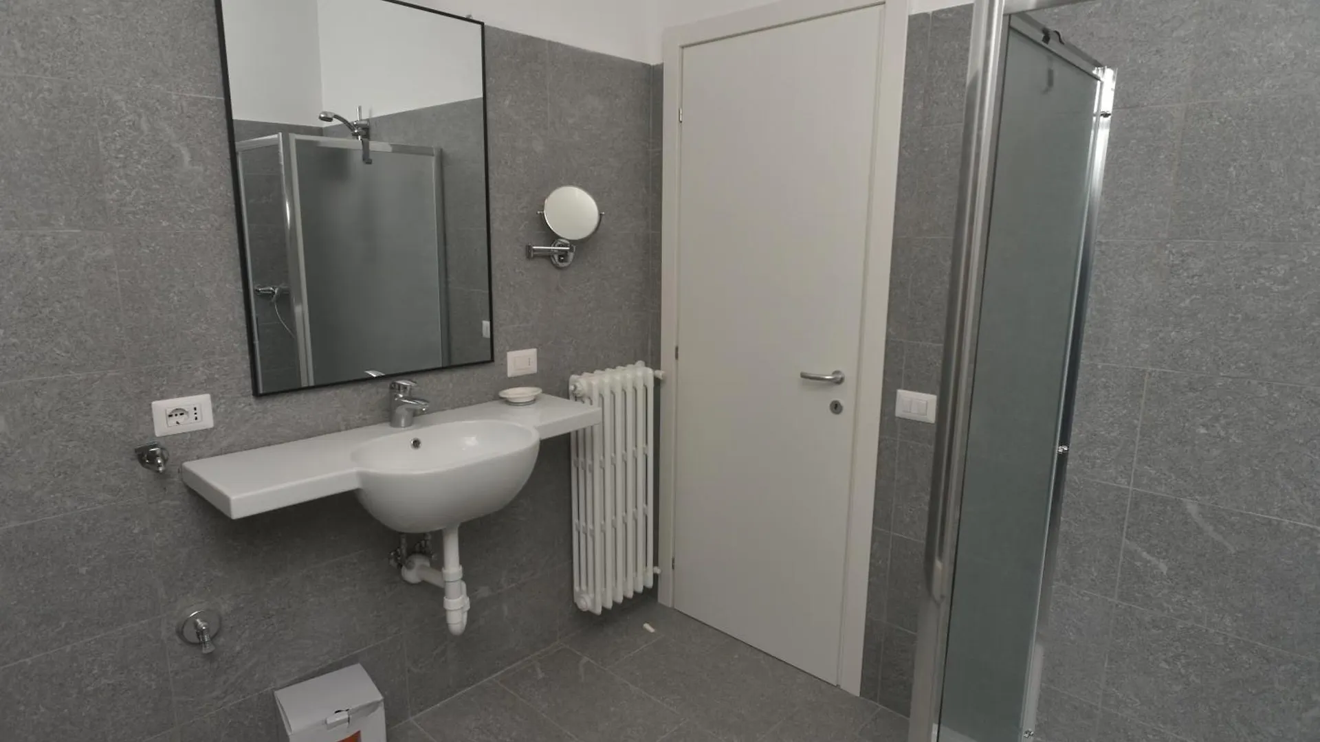 Apartament Colico Centro Living